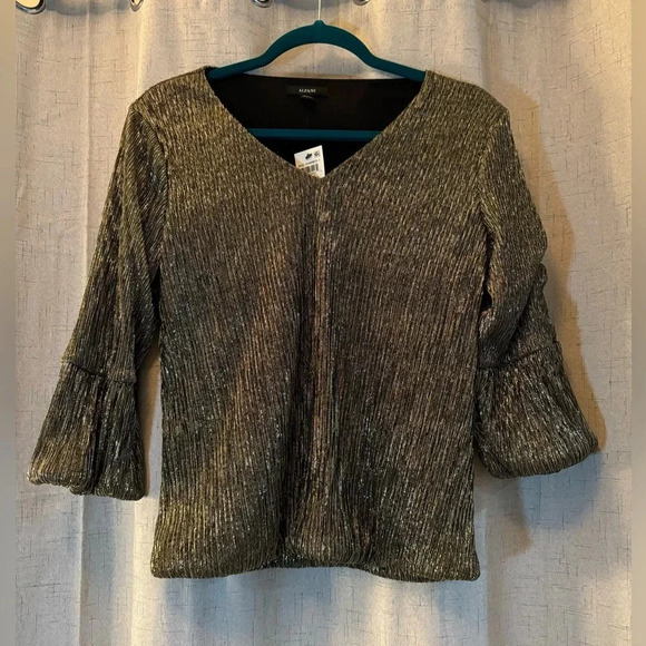 Alfani Petite Medium Shimmer 1 Blouse. Gold and Black V-Neck, Fully Lined. - Picture 1 of 10